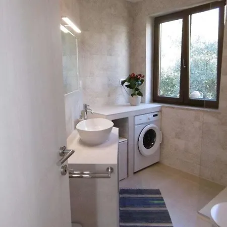 Casa Istria Al Mare 2 * Karpinjan